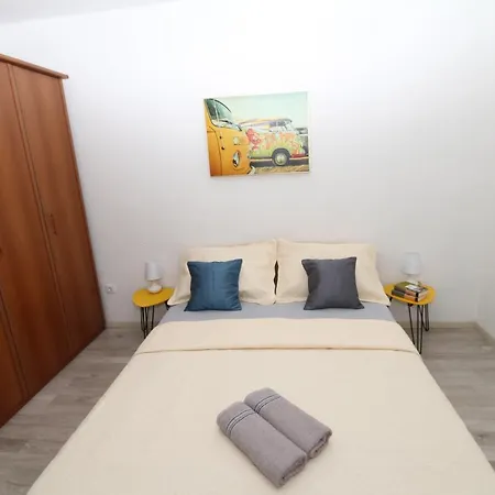 Ksenija Apartman Makarska