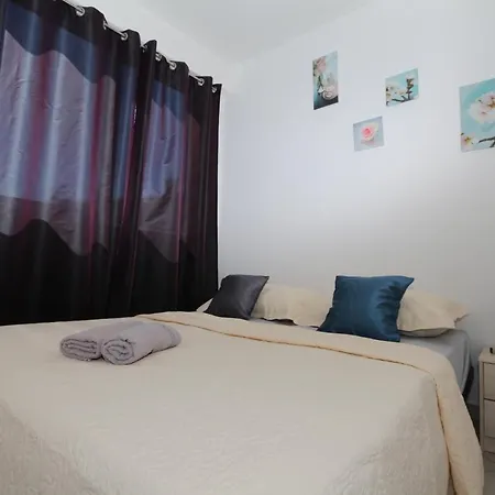 Ksenija Apartman *